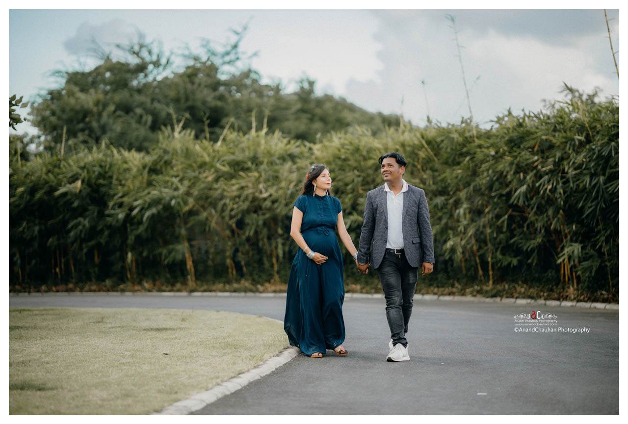 Akash & Raksha_Maternity Shoot