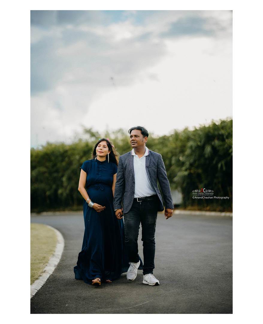 Akash & Raksha_Maternity Shoot