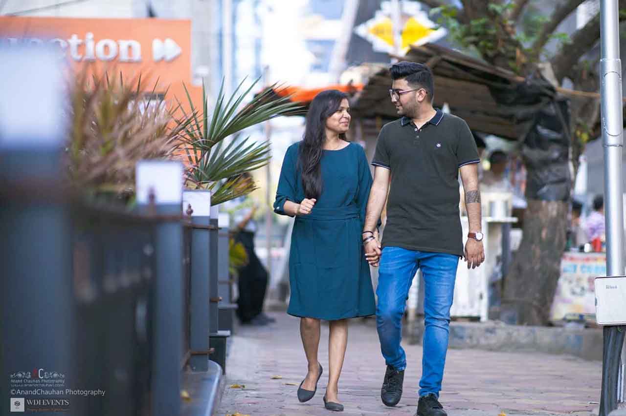 Couple Photoshoot Poses